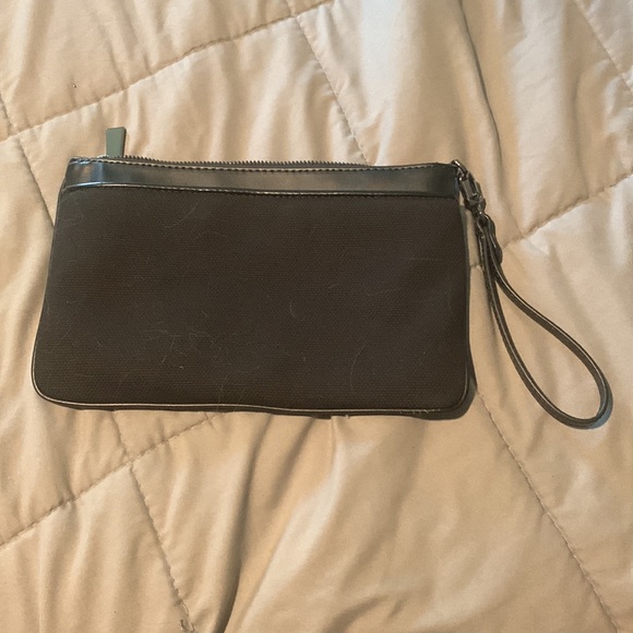 Michael Kors rainbow wristlet - Picture 2 of 4